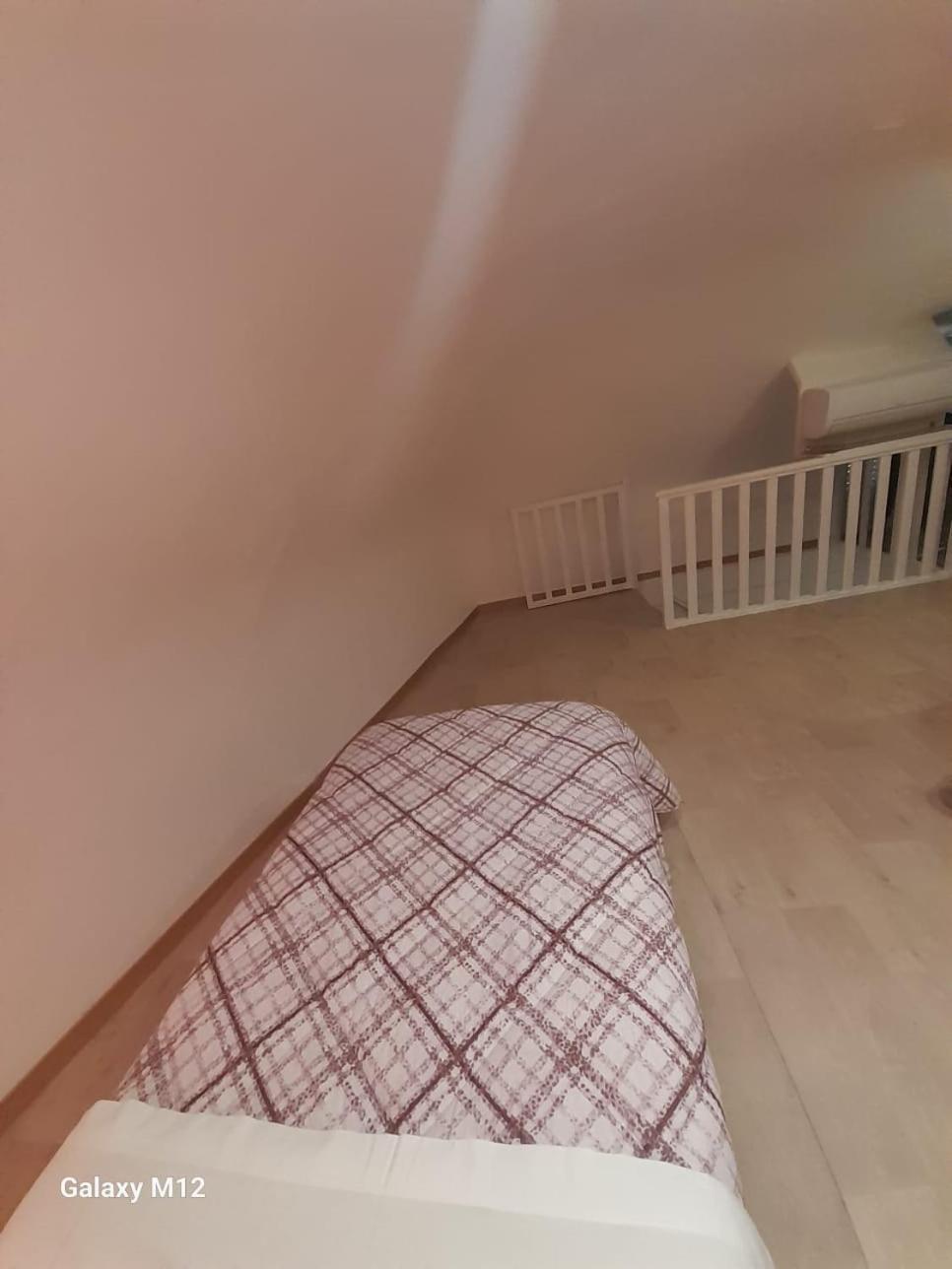 Residenza Mena Marina Corricella Apartment Прочида Екстериор снимка